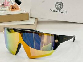 Picture of Versace Sunglasses _SKUfw56609901fw